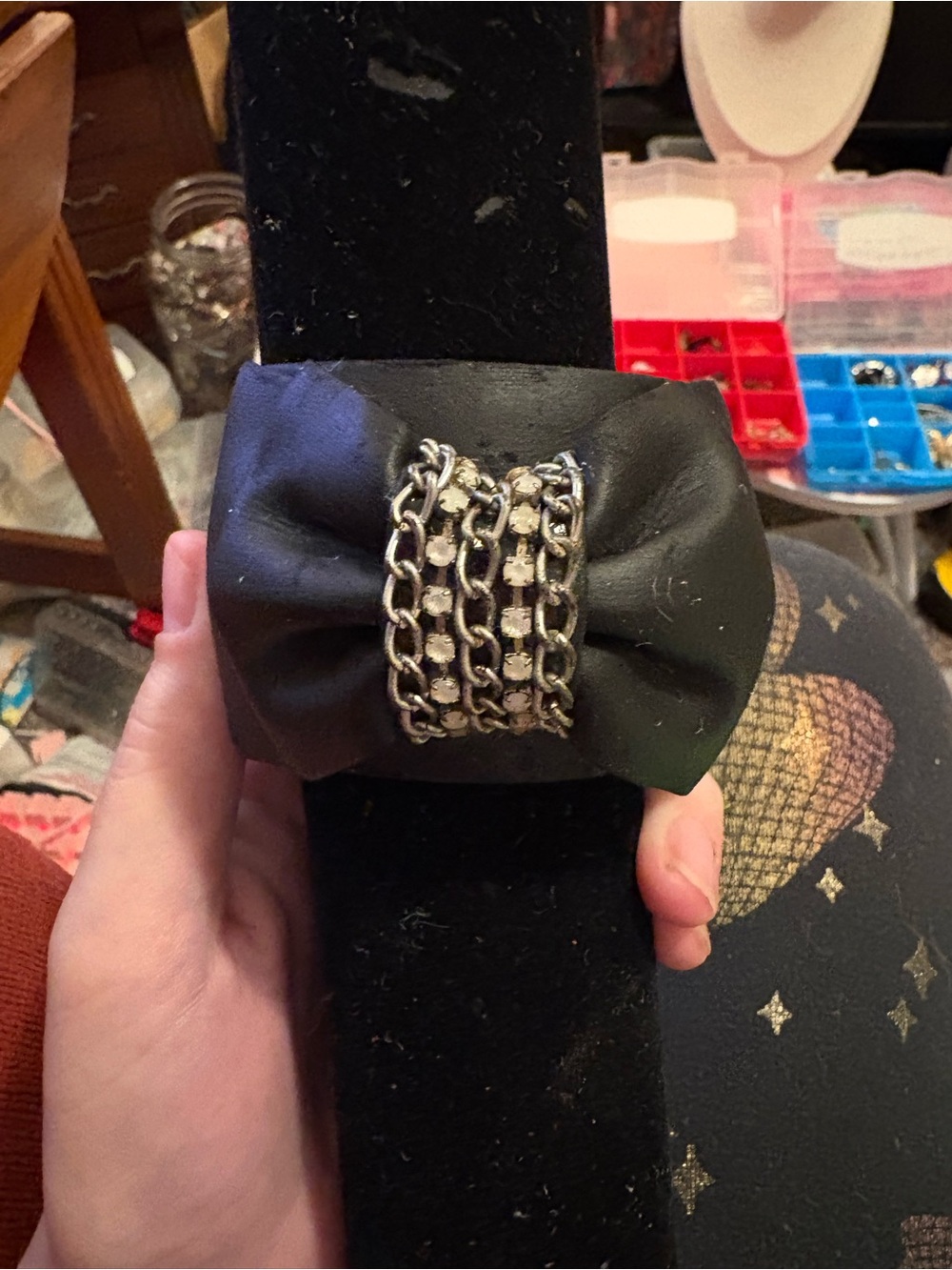 Vintage Y2K Black Bow Chain Accent Women's cuff